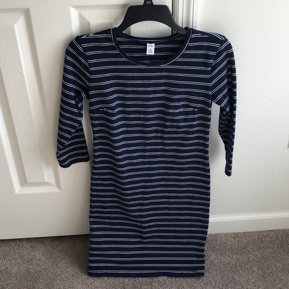 Striped 3/4 sleeve dress